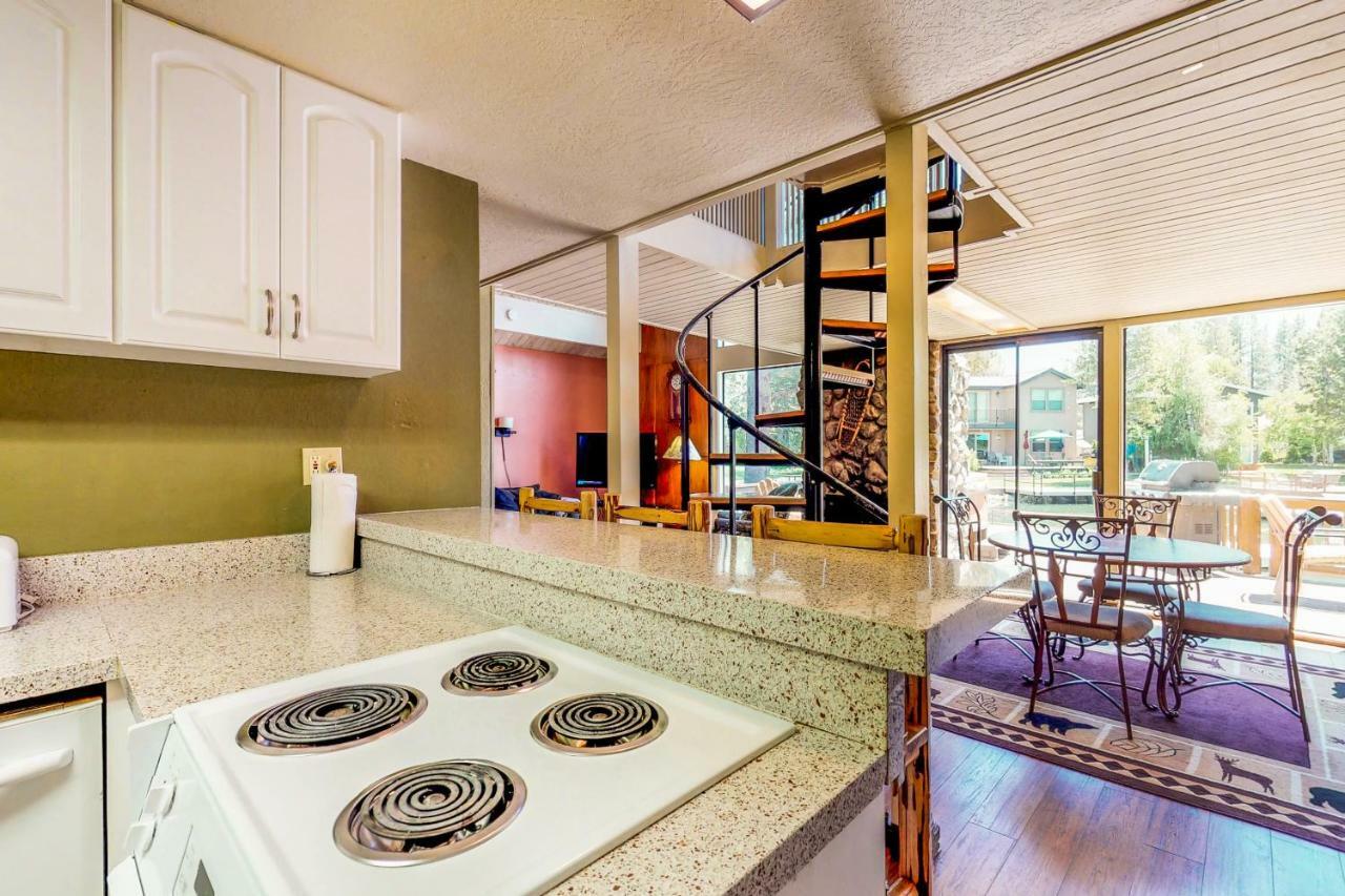 Waterfront Apres' Ski Cabin Villa South Lake Tahoe Esterno foto