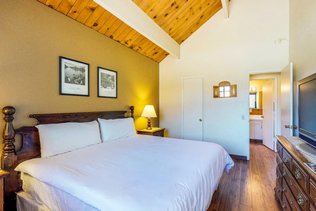 Waterfront Apres' Ski Cabin Villa South Lake Tahoe Esterno foto