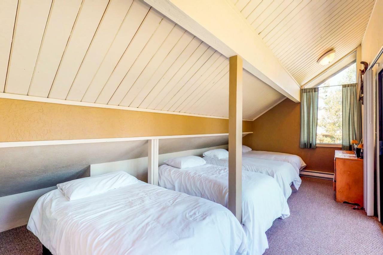 Waterfront Apres' Ski Cabin Villa South Lake Tahoe Esterno foto