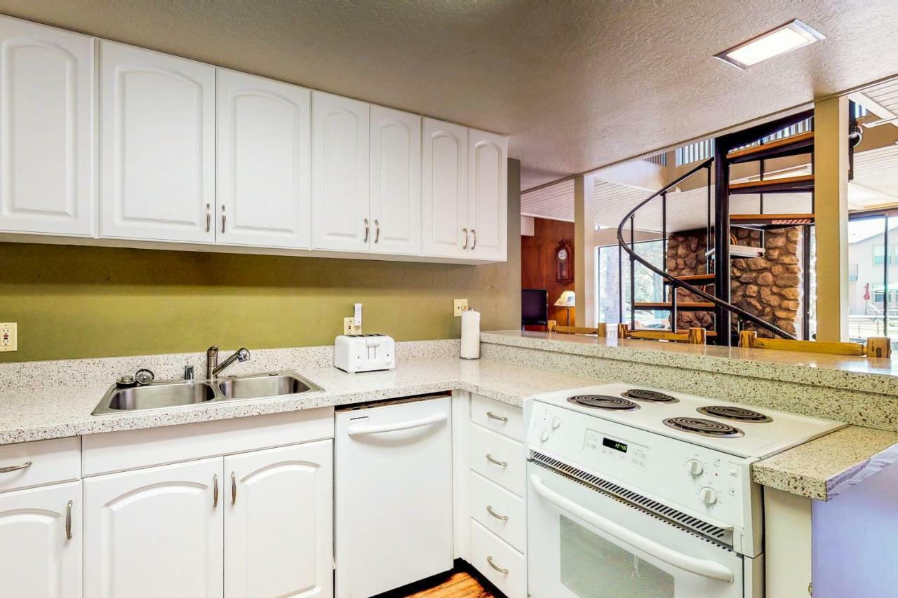 Waterfront Apres' Ski Cabin Villa South Lake Tahoe Esterno foto